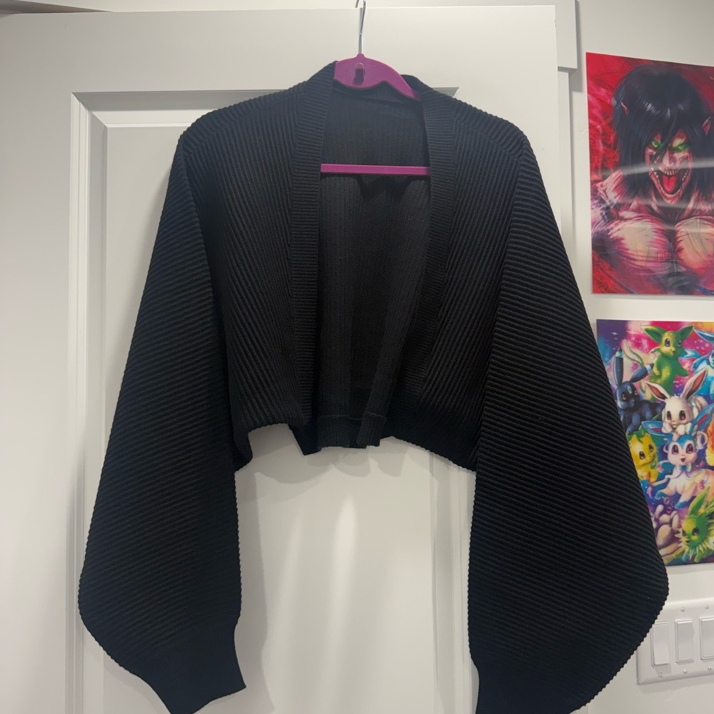 P’Tula Black Knit Shrug